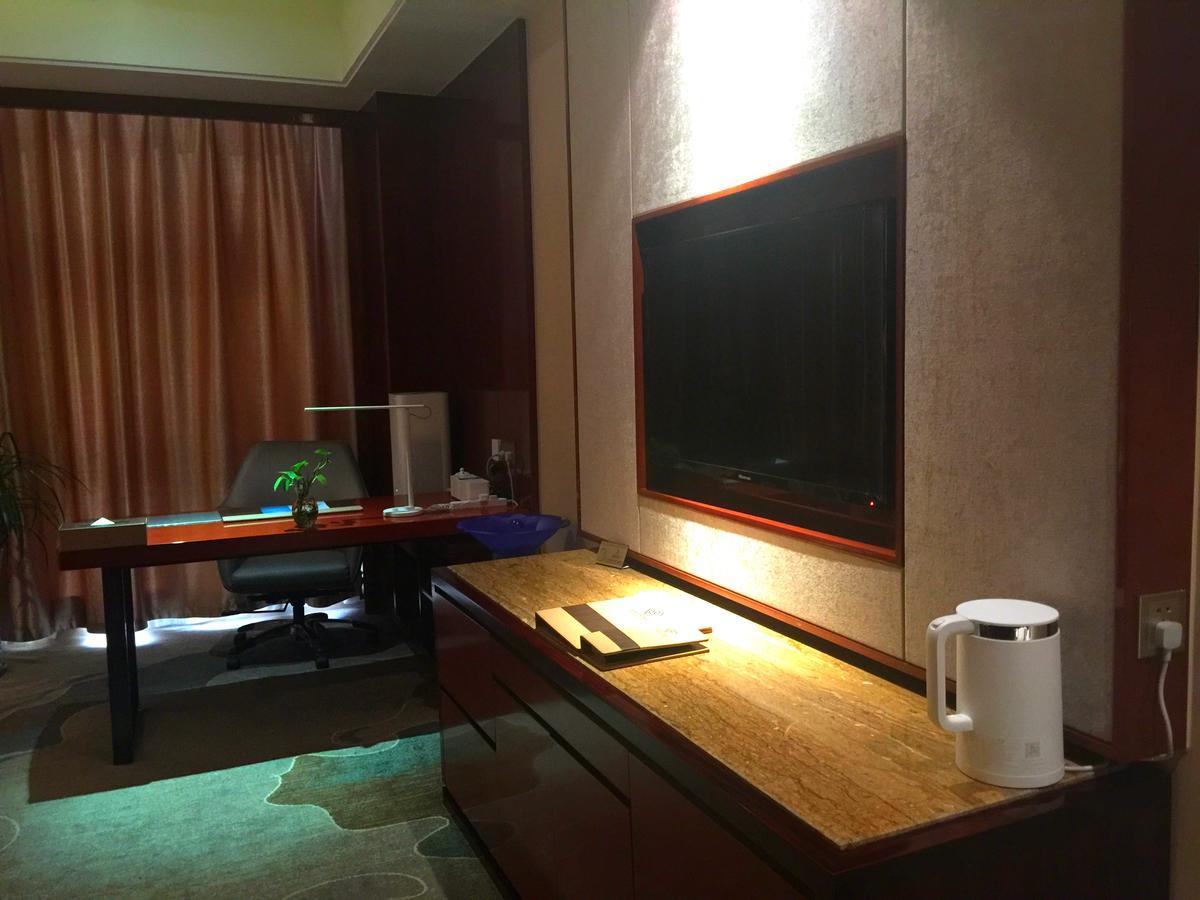 Xining Sapphire Hotel Экстерьер фото